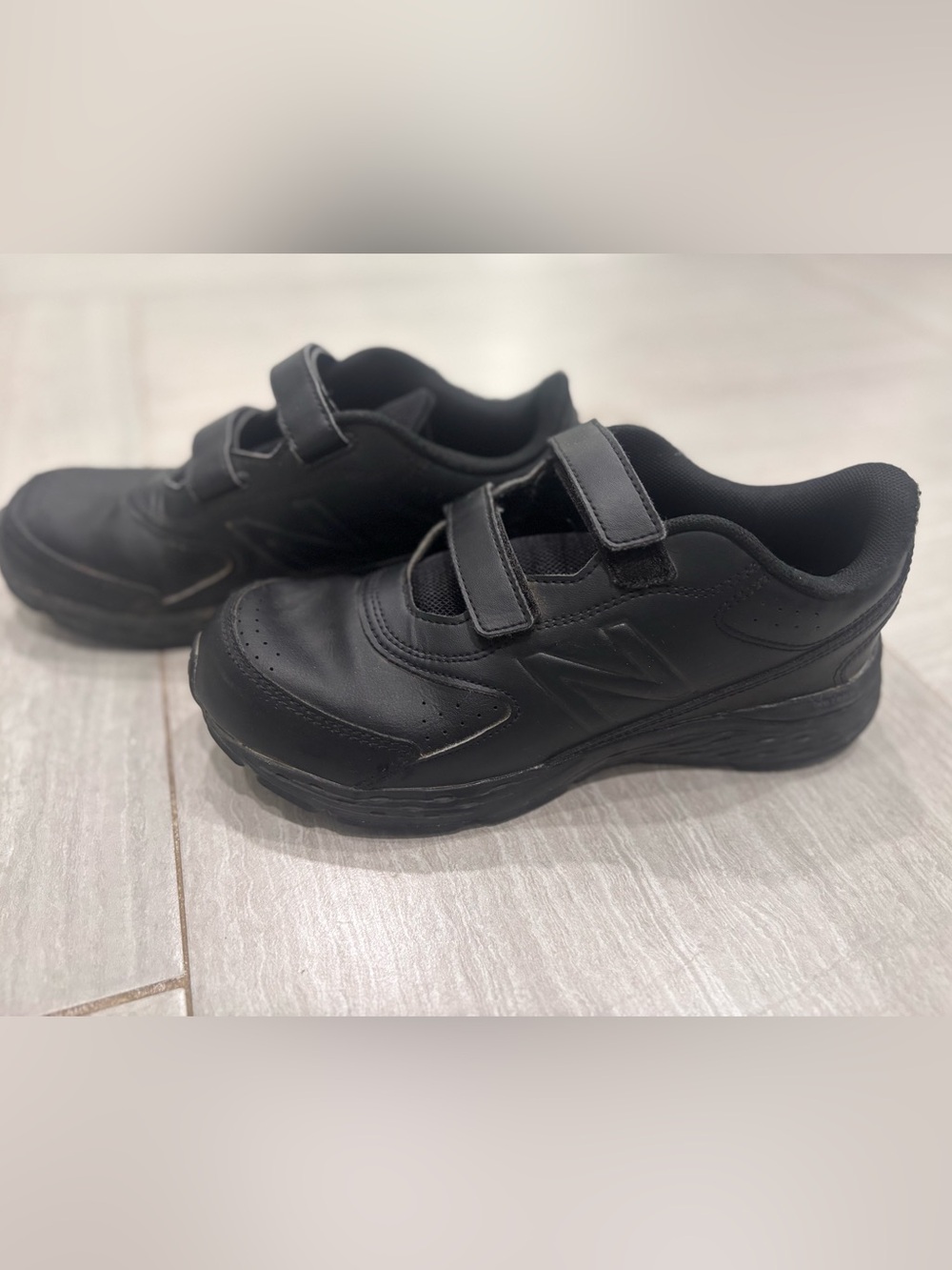 New Balance Hook and Loop Black Sneakers Sz 5.5Y
